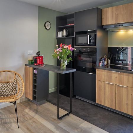 Centre Ville A Pied Appt Avec Sauna, Linge, Wifi, Stationnement Gratuit Vannes Exterior photo
